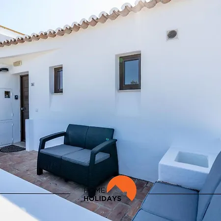 #254 T1 Confortavel Em By Holidays * Albufeira