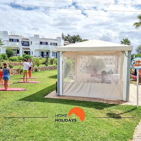 #254 T1 Confortavel Em By Holidays