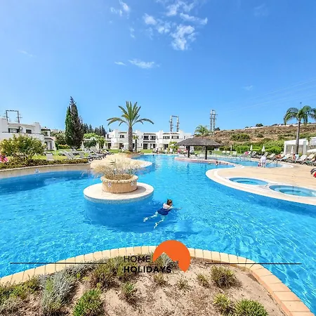 Apartment #254 T1 Confortavel Em By Holidays