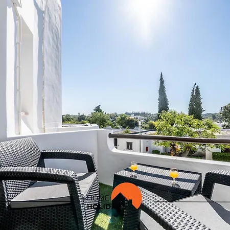 #254 T1 Confortável Em By Holidays *